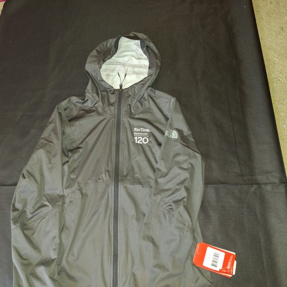 The North Face Jackets & Blazers - Womans The North Face All Weather Jacket New With Tags Size Medium